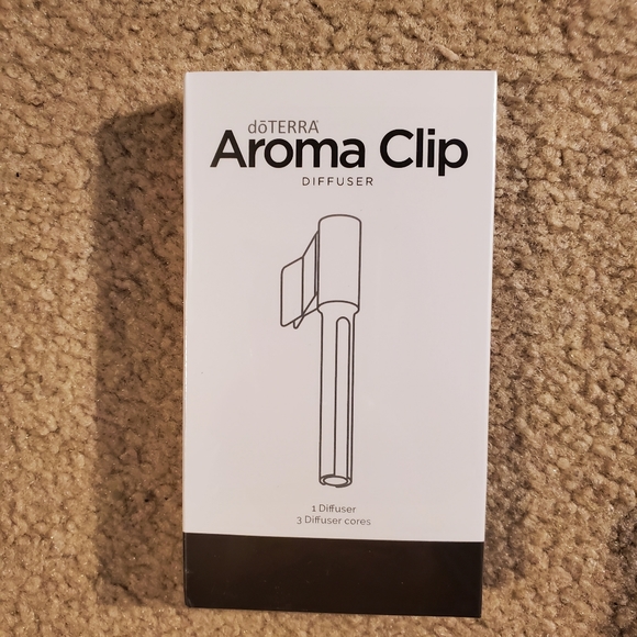 Doterra Other Doterra Aroma Clip Car Diffuser 4 In Stock Poshmark